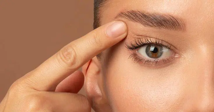 بوتاکس چشم گربه ای چگونه است؟